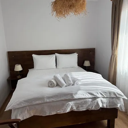 Urla The Orange House Kuscular