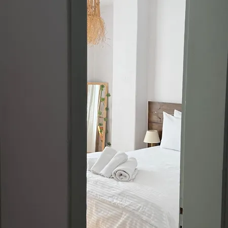 Urla The Orange House - Sanat Sokagi Апартаменты Kuscular