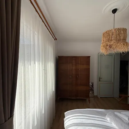 Urla The Orange House Apartament *