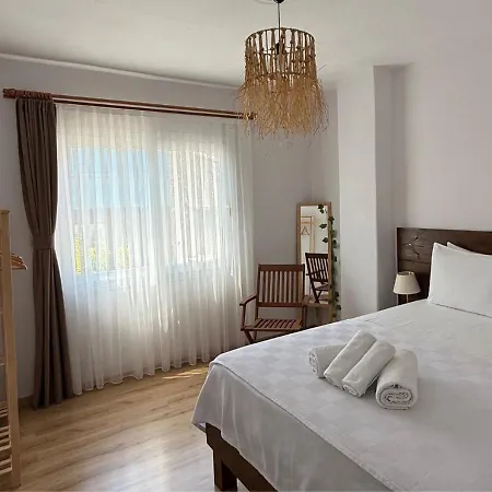 Urla The Orange House *