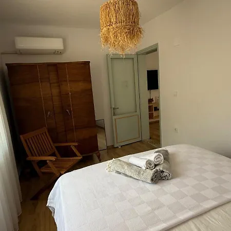 Urla The Orange House * Kuscular