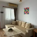 Apartment Urla The Orange House - Sanat Sokagi Kuscular