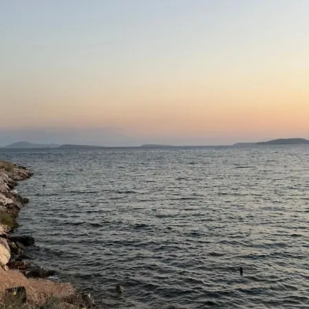 Urla The Orange House - Sanat Sokagi Apartamento