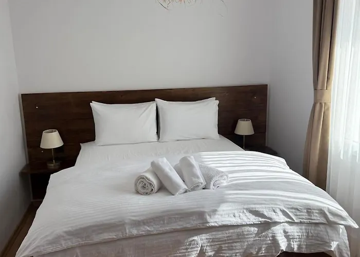 Urla The Orange House Kuscular