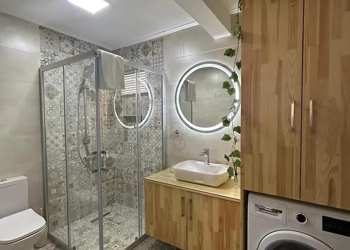 Urla The Orange House *