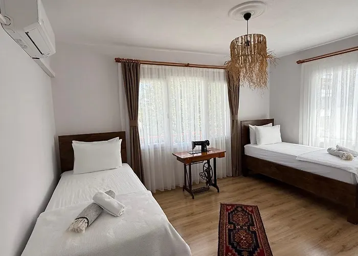 Urla The Orange House *