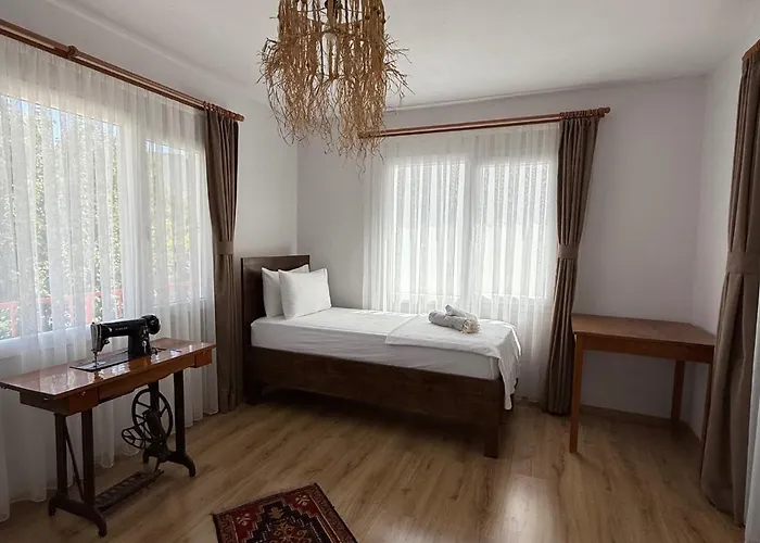 Urla The Orange House Apartmán