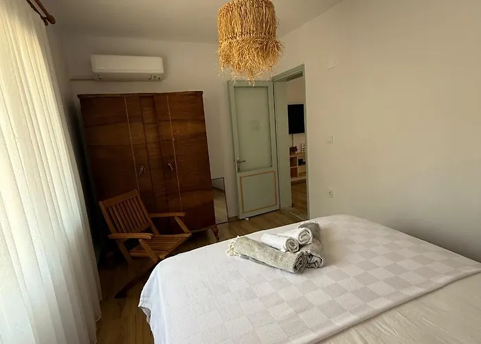 Urla The Orange House * Kuscular